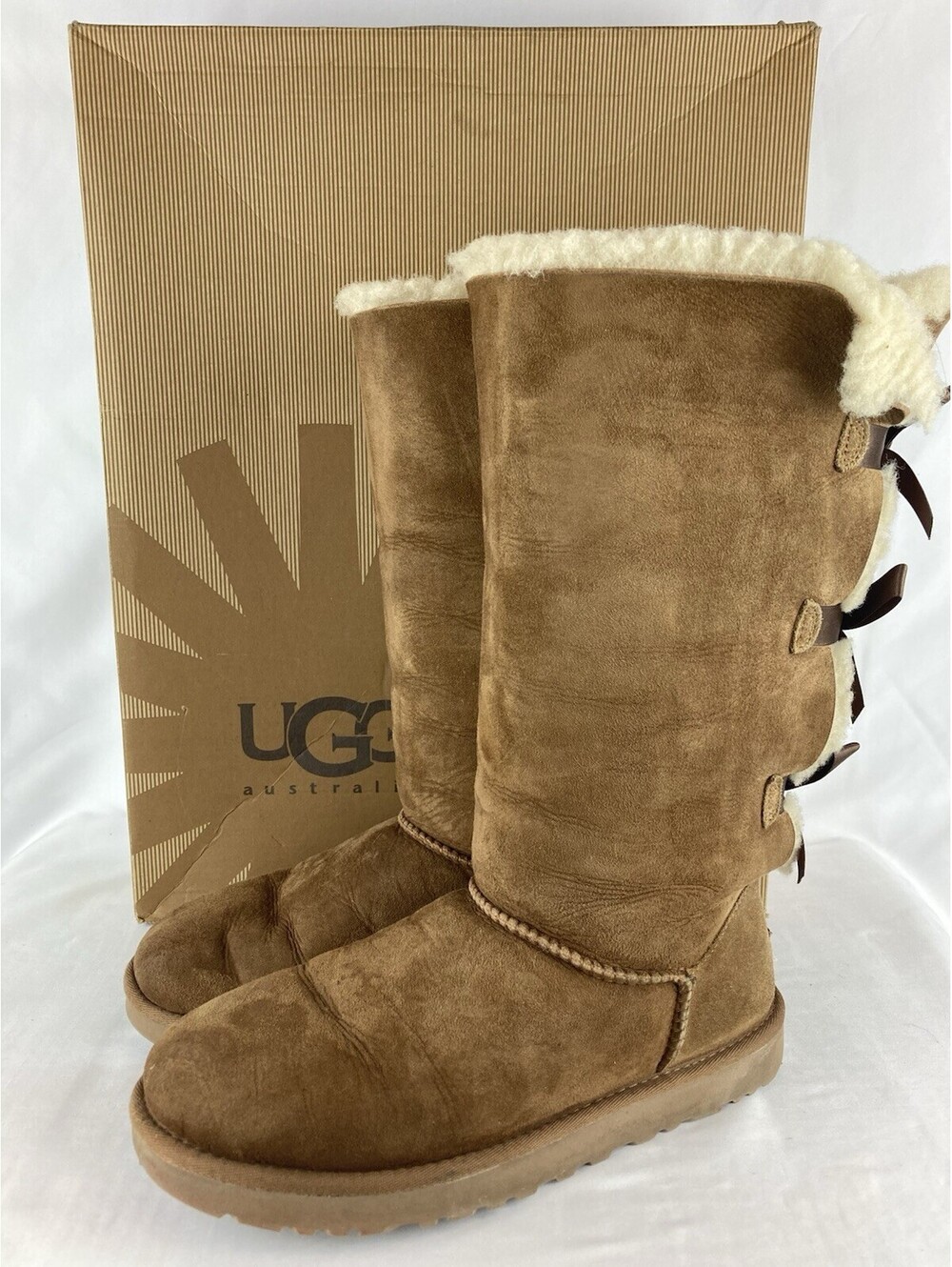 Women’s 8 UGG Australia Bailey Bow Tall Boots Chestnut Suede Shearling 1007308